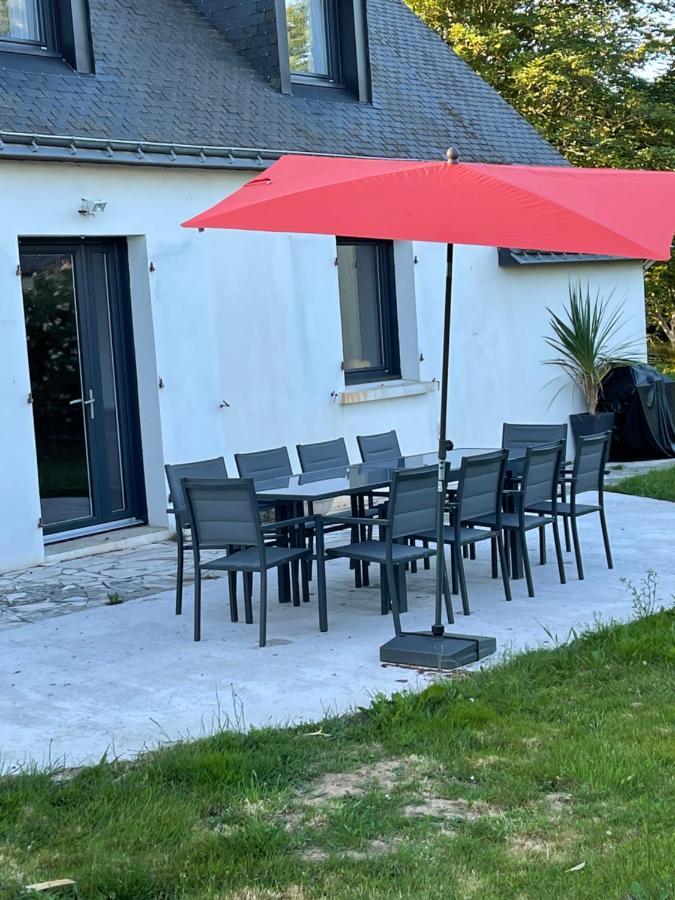 Gite Chez Lea Saint-Brieuc-de-Mauron Bagian luar foto